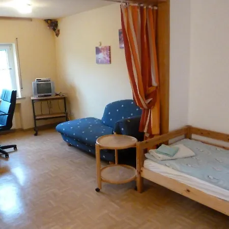 Monteurwohnung Eichenpark