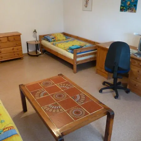 Apartment Monteurwohnung Eichenpark